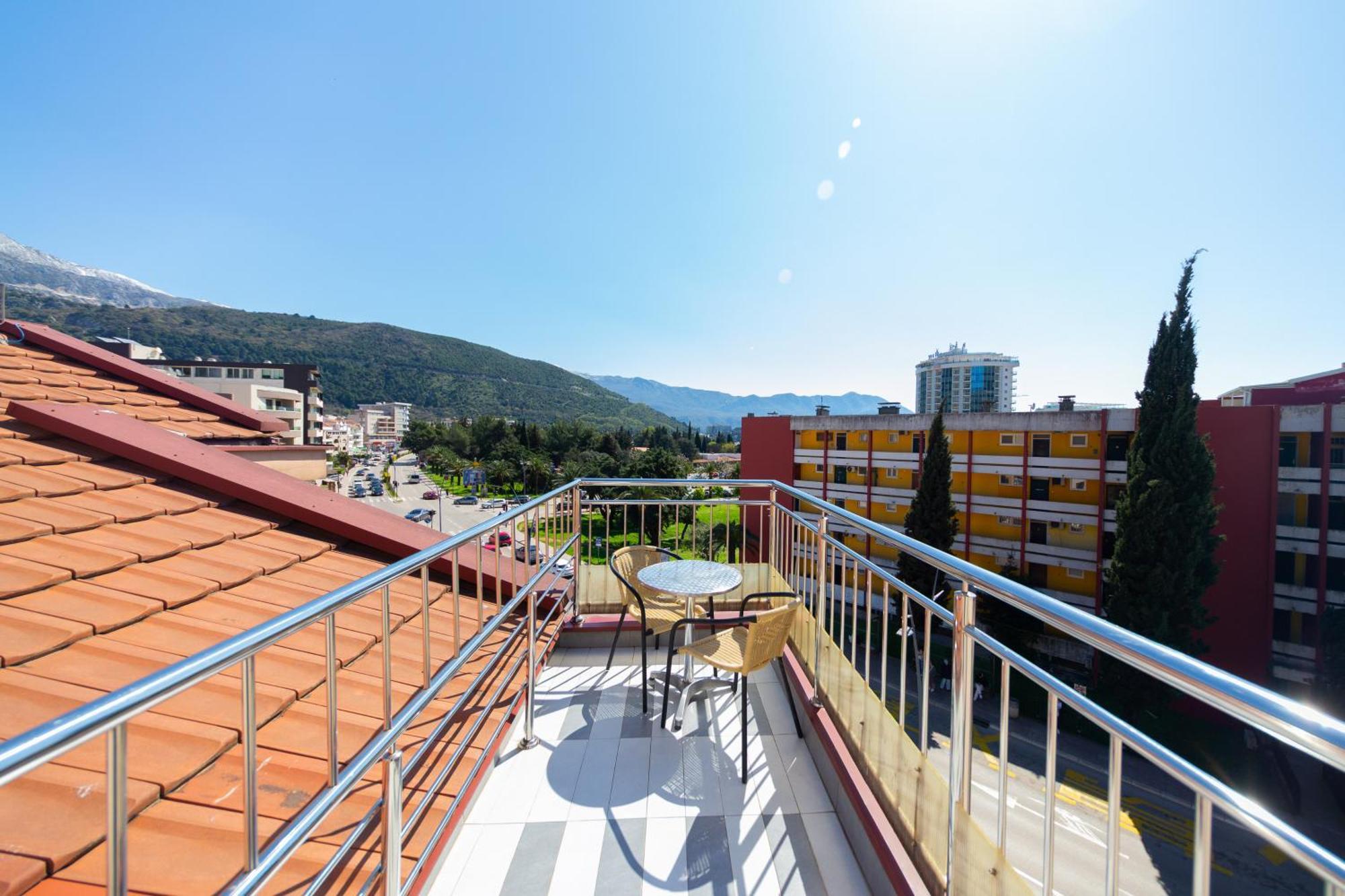 Sms Apartments Будва Экстерьер фото