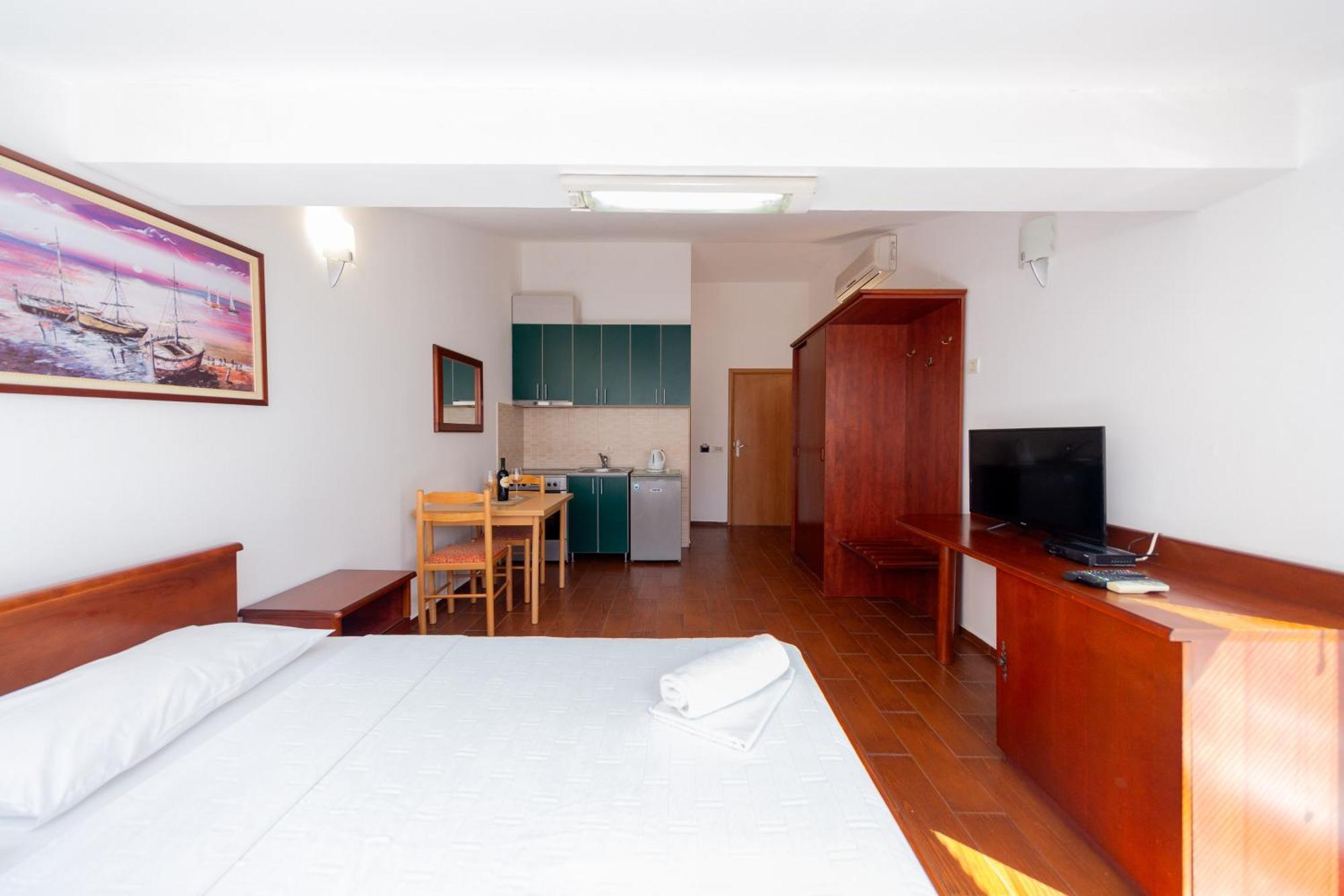 Sms Apartments Будва Номер фото